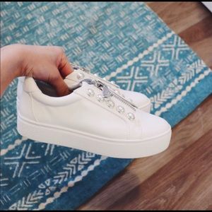 Steve Madden Sneakers